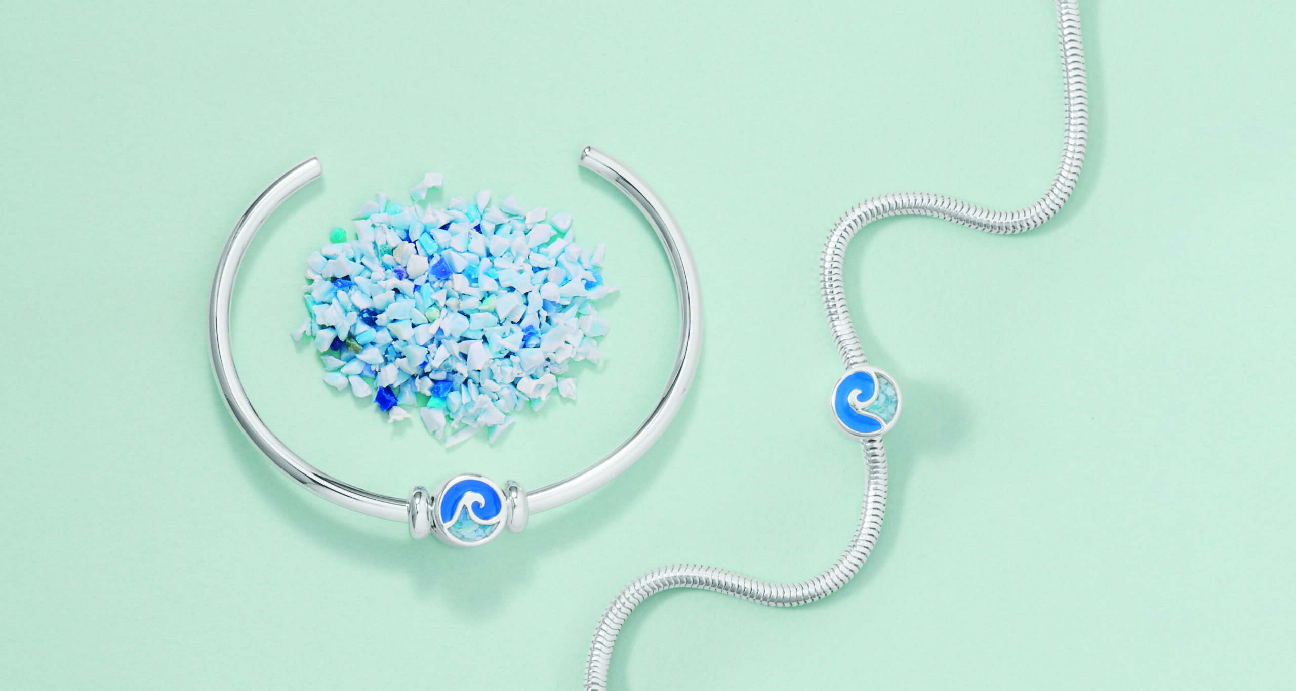Sustainable ocean jewelry beach charm bracelet.