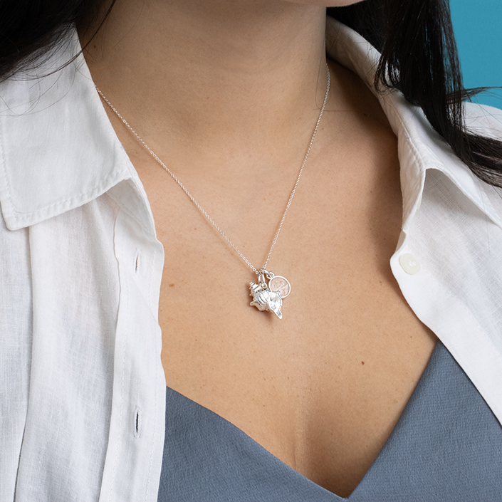 Travel Treasures Necklace - Conch Shell & Round Charms