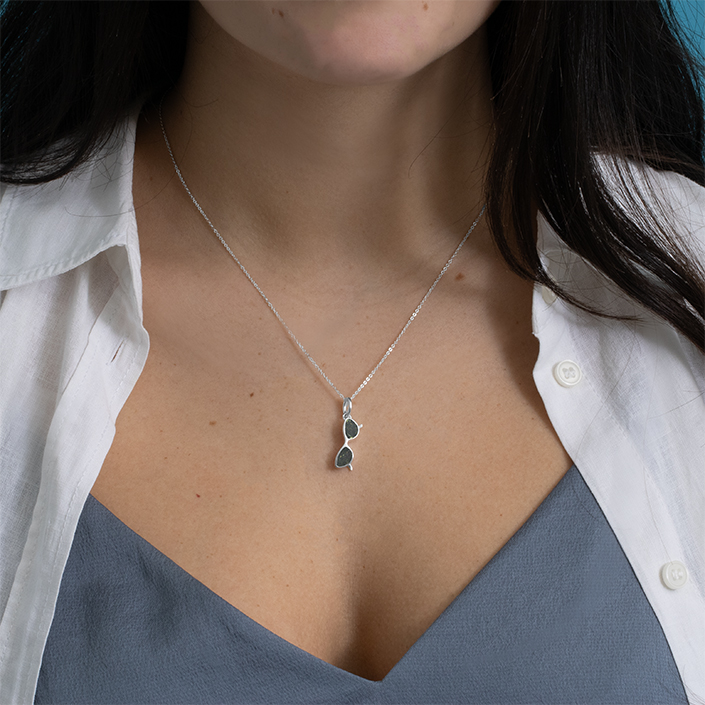 Travel Treasures Necklace - Sunglasses Charm