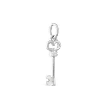 Collectible Travel Treasures Key Charm