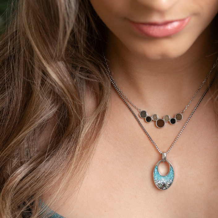 &earth - Deep Ocean Necklace - Gold