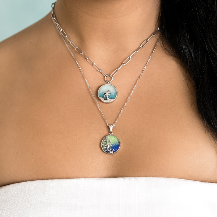 &earth - Palm Tree Necklace - Silver Plated